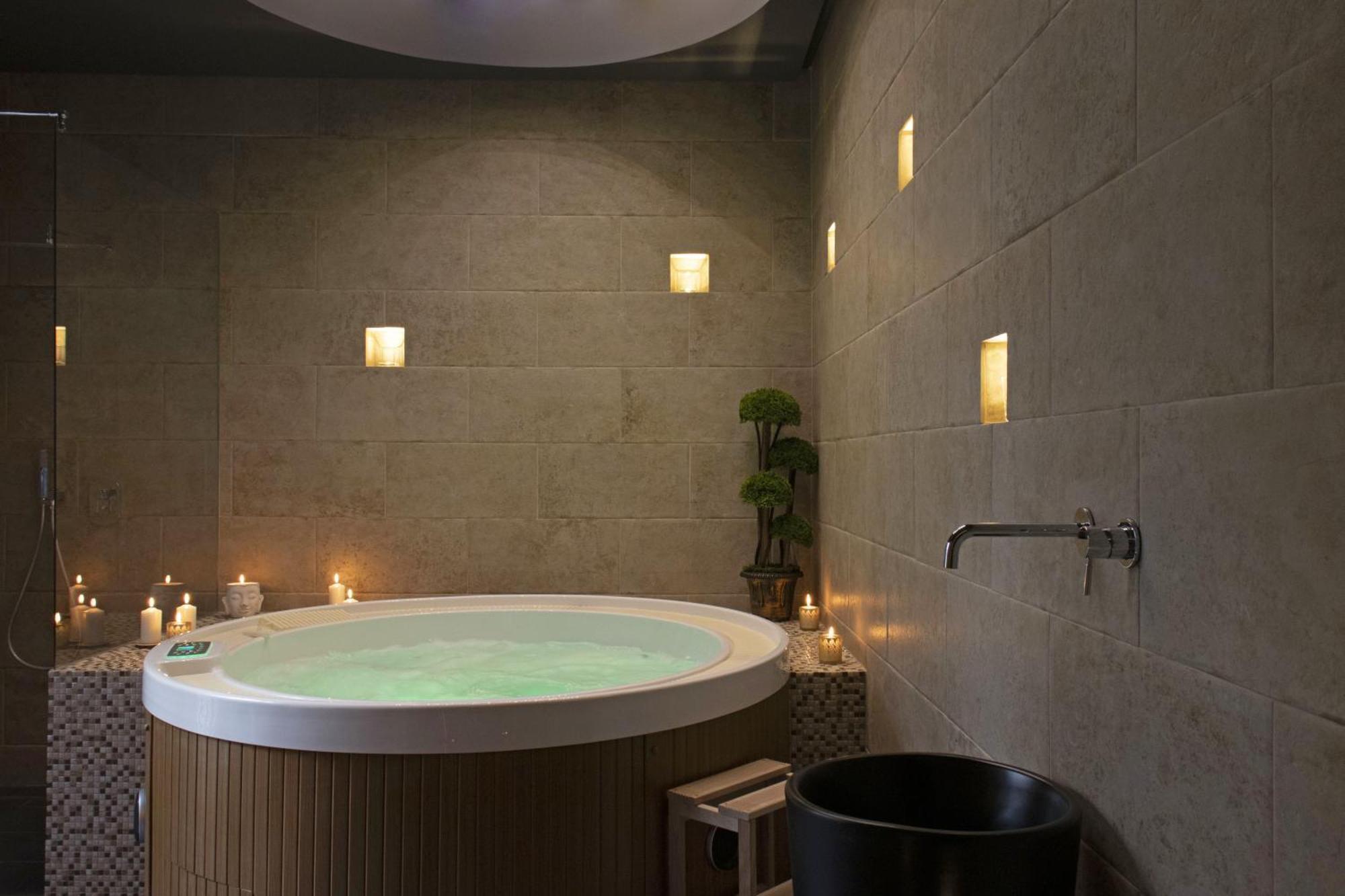 La Maison Coloniale E Zona Wellness Free * Cagliari